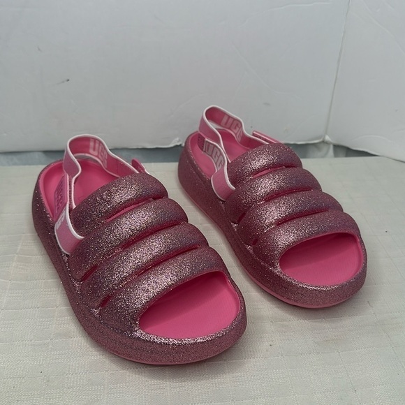 UGG Sport Yeah Slide Sandals in Barbie pink glitter - Picture 1 of 9